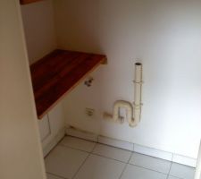 Buanderie dans la cuisine