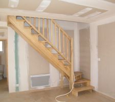 27.01.10 - Ca y est mon escalier est monté