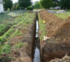 Viabilisation : belle tranchée (35 m)!