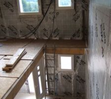 Mise en place de l'&eacute;tanch&eacute;it&eacute; &agrave; l'air