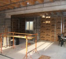 Mise en place de la laine de verre GR 32 et du syst&egrave;me Optima 2