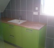 La salle de bain du haut.