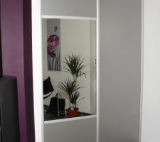 Placard de l'entr&eacute;e