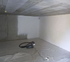 1er essais "réels" sur murs en béton