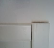 Découpe des encadrements de portes douteuse