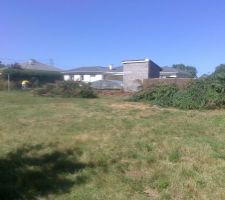 La haie est tomb&eacute;e !