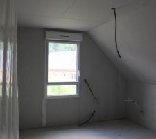 Chambre de droite à l'étage