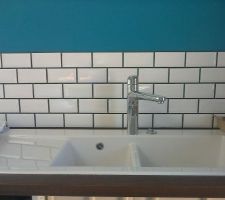 Cr&eacute;dence c&ocirc;t&eacute; &eacute;vier