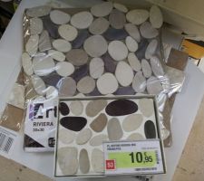 Plaque de galets pour bande verticale en dessous/dessus du mitigeur thermostatique de la douche !