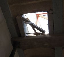 Trappe à linge