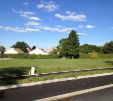 Terrain viabilis&eacute; ( sauf Gaz) 
Surface 676 M2