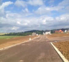 Photo terrain et lottissement .tranche 2 et tranche 1 au loin