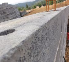 Des murs bien droits