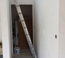 Découpe du plancher pour pouvoir réaliser une escalier plus doux