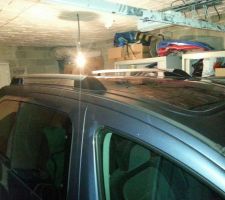 Et ben voila, apr&egrave;s moultes op&eacute;rations de manutention le garage est quasi rang&eacute; et mr berlingo peut dormir au chaud ;-)