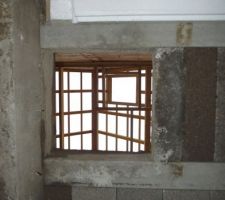 Trou pour conduit cheminée