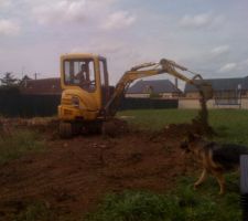 Le constructeur ne voulant pas intervenir malgré le contrat mon mari a perdu 15 jours a remettre à niveau