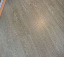 Carrelage imitation parquet de chez Castelvetro. Modèle Suber.