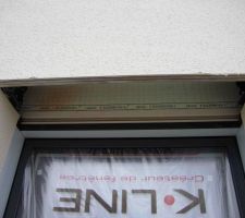 Bavures fen&ecirc;tre chambre 2