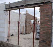 Porte-fen&ecirc;tre fa&ccedil;ade