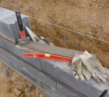 Fin de montage de mur