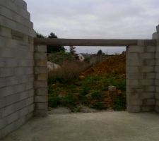 Futur porte arri&egrave;re du garage