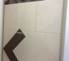 Carrelage SDB
Sol: chocolat
Mur: beige   frise