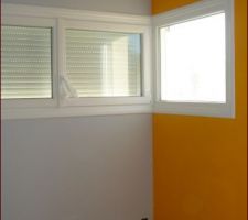 1ère couche (gris et orange) : Aperçu de la chambre de notre fils de 4 ans et demi.