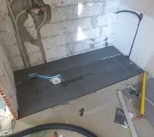 Couche N&deg;2 de panneaux Wedi (  4 cm).