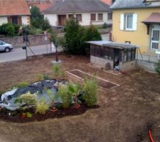 A la place du beton , du gazon ......