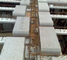 2eme poutre noy&eacute;e secondaire qui part du tremie ( versions initiale)