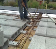 Le ferraillage a &eacute;t&eacute; enleve pour remplacer avec d autres armatures adapt&eacute;s aux contraintes et valides par ingenieur b&eacute;ton..