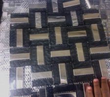 Et cette mosa&iuml;que pour la salle de bain du bas pour mettre entre les carreaux , je d&eacute;couperais la mosa&iuml;que