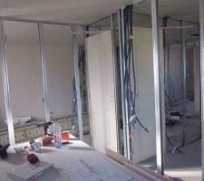 Pose des portes de l'étage