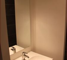 Salle de bain du bas termin&eacute;e