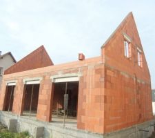 Arri&egrave;re de la maison