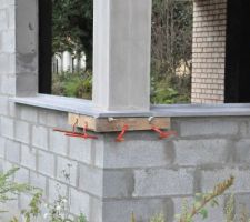 Appui de fenêtre en pierre bleue