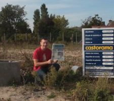Pose du panneau de permis de construire le 1er octobre 2013...