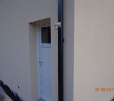 Robinet récupérateur eau posé vue d'ensemble.