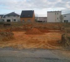 Y a pas encore de maison....mais &ccedil;a commence