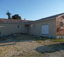 Avec l'enduit &ccedil;a fait d&eacute;j&agrave; plus ...maison