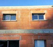 10 et 11 octobre, pose des menuiseries