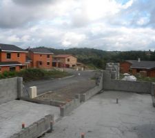 Vue d'ensemble du lotissement ...une seule maison a la traine