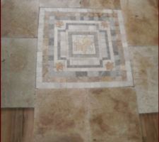 Rosace 80X80 pour mettre au centre du salon