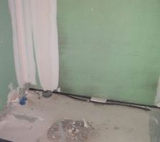 Pendant la porte ouverte juste avant réception
