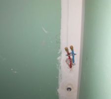 Pendant la porte ouverte juste avant réception
