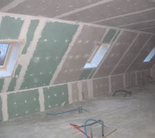 ETAGE HABILLAGE VELUX TERMINES