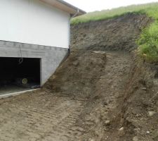 Accès garage terrasse de derrière