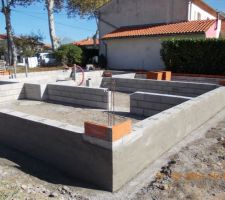 Les murs du vide sanitaire