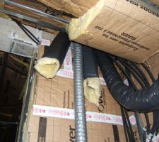 Gaine d insuflation vers salon chambre et bureau